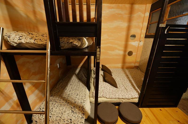 Bed and Breakfast Sha Feng Lu Dian Magong Exterior foto