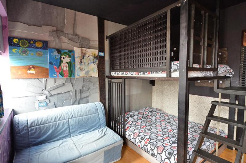 Bed and Breakfast Sha Feng Lu Dian Magong Exterior foto